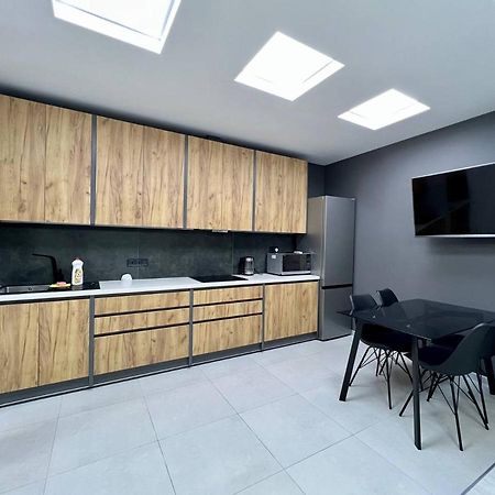 44 Pearl Stylish 1-Bedroom Apartment Οδησσός Εξωτερικό φωτογραφία